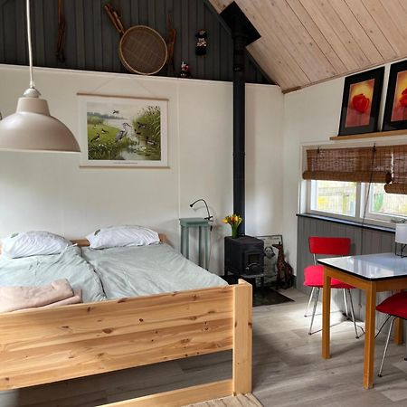 Bed and Breakfast Beemster Tiny House Зюйдостбемстер Экстерьер фото