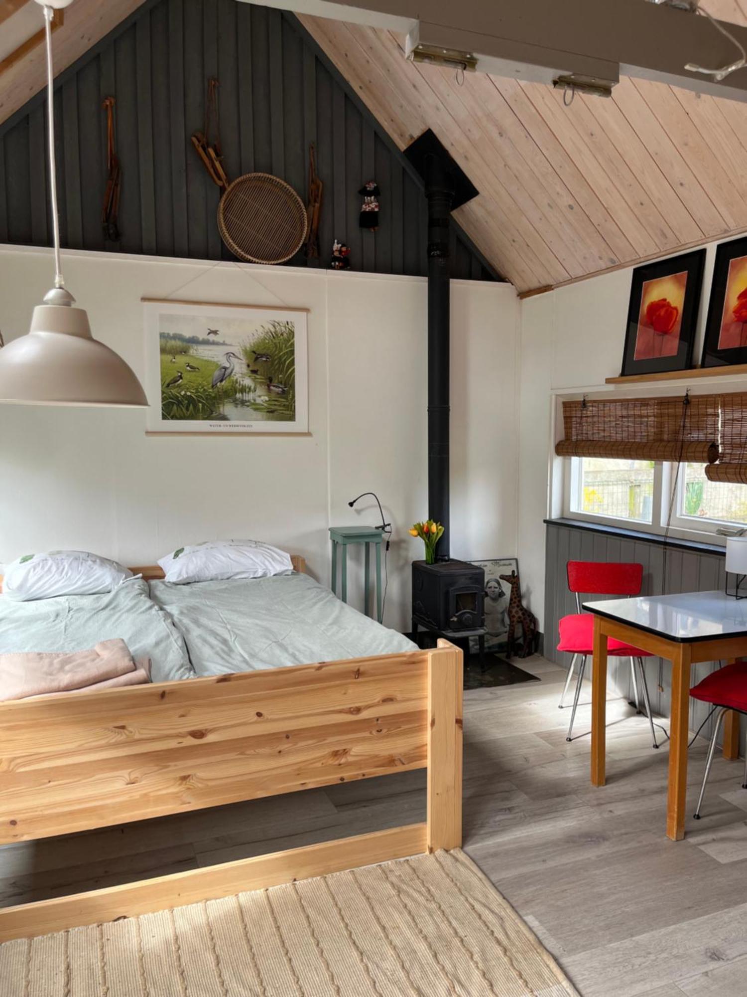Bed and Breakfast Beemster Tiny House Зюйдостбемстер Экстерьер фото